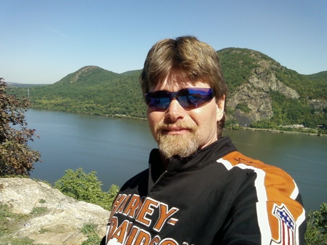 Date this gorgeous Dominican Republic man Ductmate from New Windsor DO5269