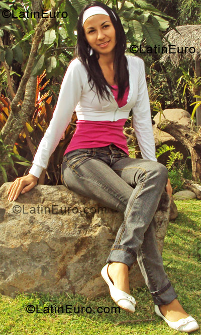 Date this delightful Costa Rica girl Ana from Alajuela CR34