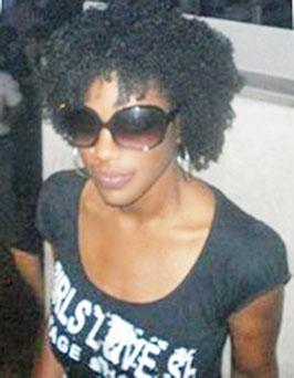 Date this hot United Kingdom girl Lita from London GB445