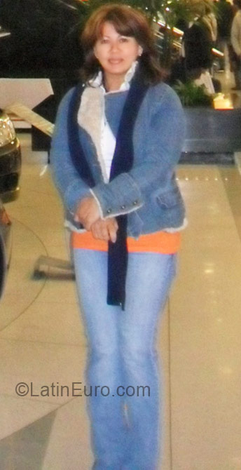 Date this good-looking Costa Rica girl Marjorie from San Jose CR40