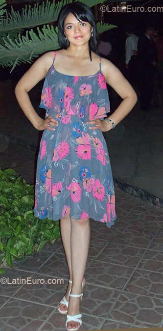 Date this good-looking Peru girl Gisella from Lima PE407