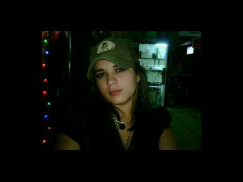 Date this happy Canada girl Loamy from Toronto CA342