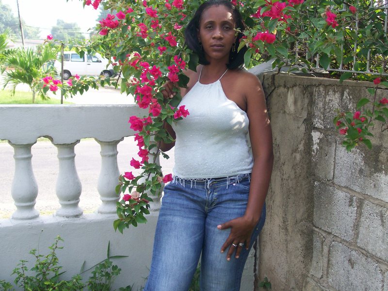 Date this exotic Jamaica girl Venise from Spanish Town JM185