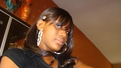 Date this delightful United States girl Aimee from Irvine US8973