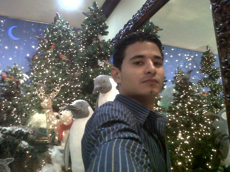 Date this nice looking Honduras man Rene Torres from San Pedro Sula HN287