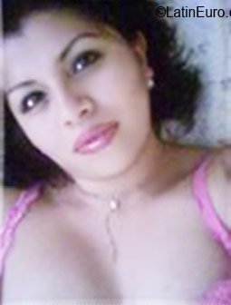 Date this young Mexico girl Sandra from Queretaro MX295
