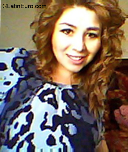 Date this nice looking Mexico girl Judith from Cananea MX298