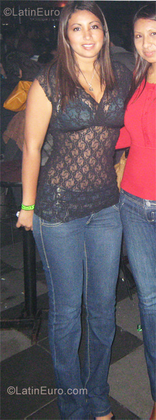 Date this beautiful Peru girl Rosa Maria from Lima PE453