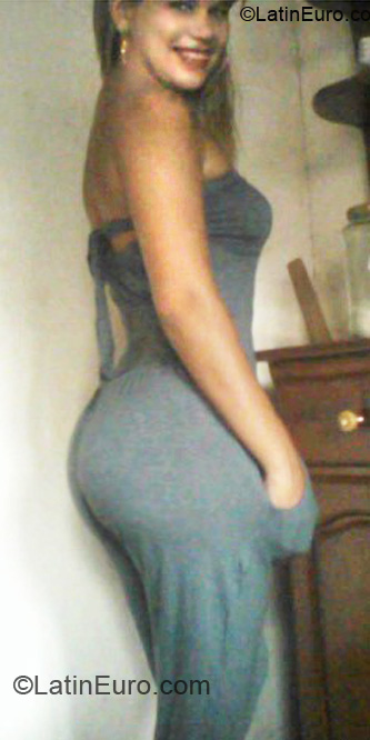 Date this young Brazil girl Roselene from Belem BR5105