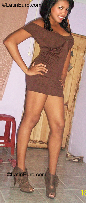 Date this lovely Ecuador girl Jennifer from Quito EC100