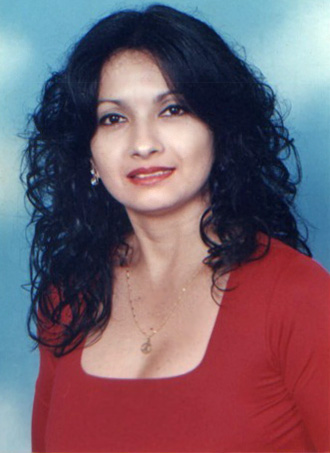 Date this lovely Ecuador girl ARACELY from Guayaquil EC102