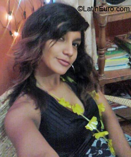 Date this foxy Peru girl Sandy from Piura PE484