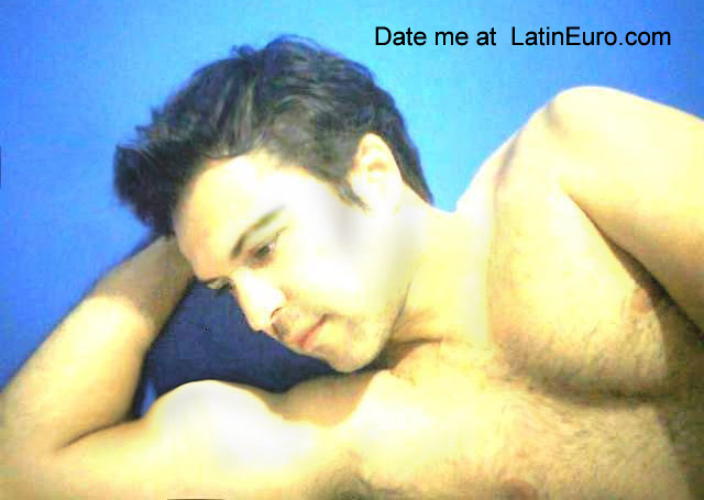Date this sensual Brazil man Rodrigo from Marilia BR5226