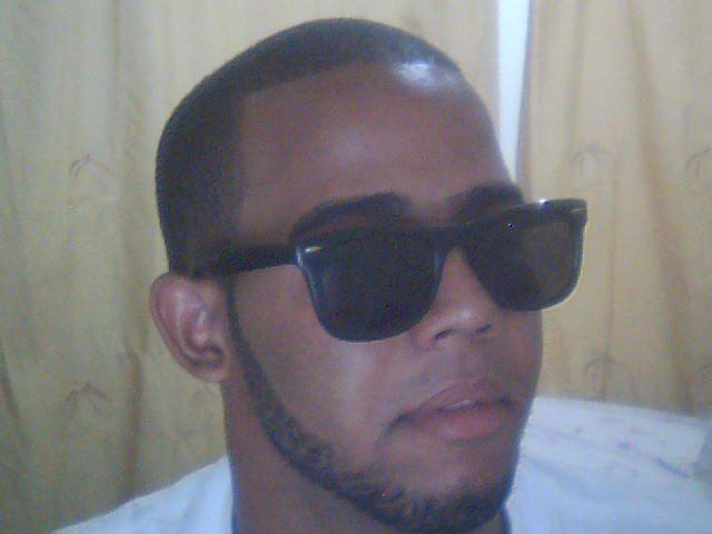 Date this nice looking Dominican Republic man Yefrii from San Cristobal DO7743