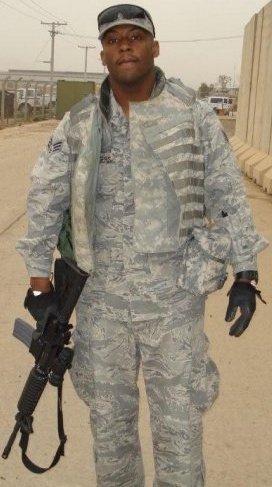 Date this nice looking Dominican Republic man Jawaan from santo domingo US10287