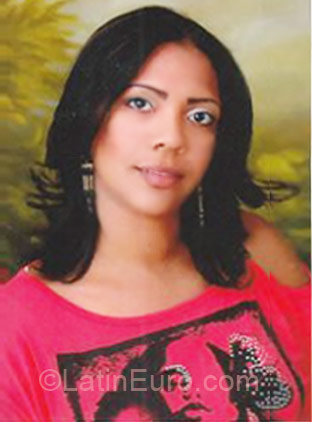 Date this gorgeous Dominican Republic girl GABIT from Barahona DO7962