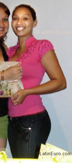 Date this beautiful Ecuador girl Geovana from Quito EC137