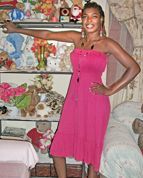 Date this good-looking Jamaica girl Gordalee from Kingston JM310