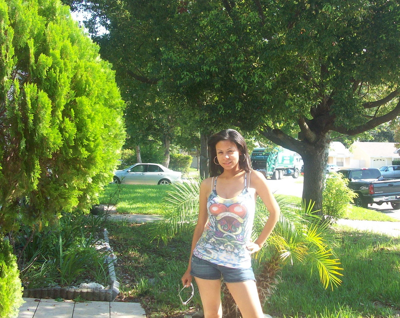 Date this charming United States girl Catherinede from Orlando US10989