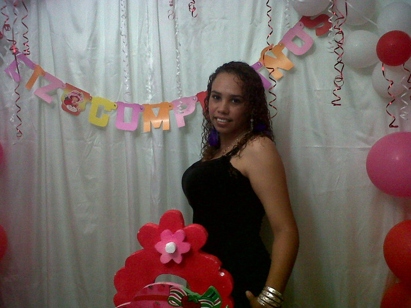 Date this athletic Dominican Republic girl Rosalis from San Francisco De Macoris DO8923