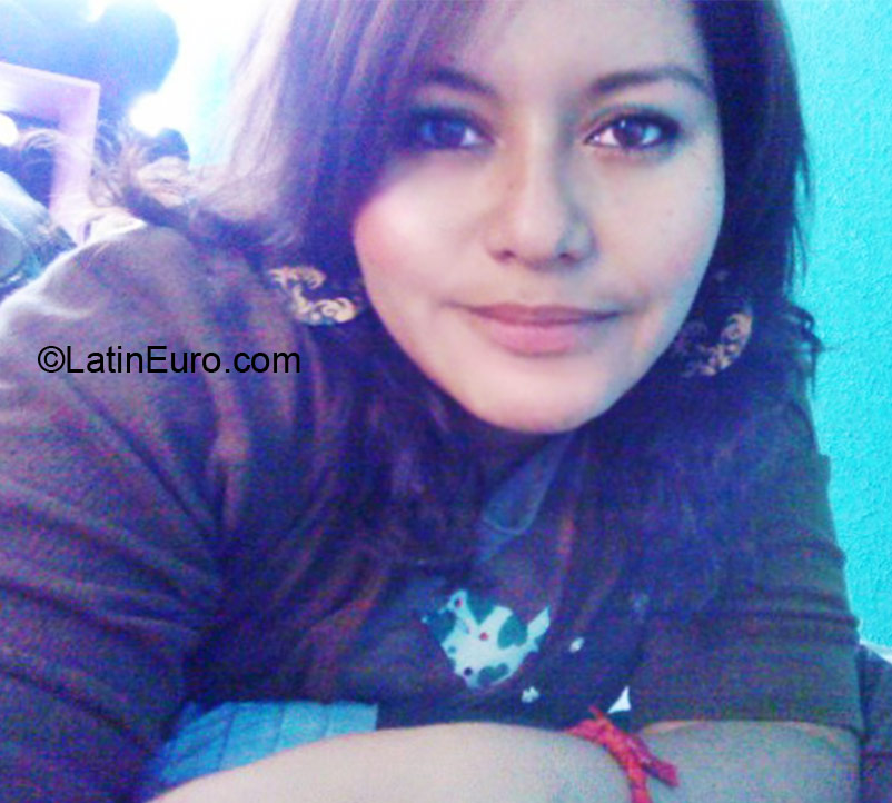 Date this tall Mexico girl Fabiola from Mexico City MX386