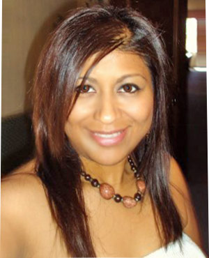 Date this charming El Salvador girl Claudia from San Salvador SV16