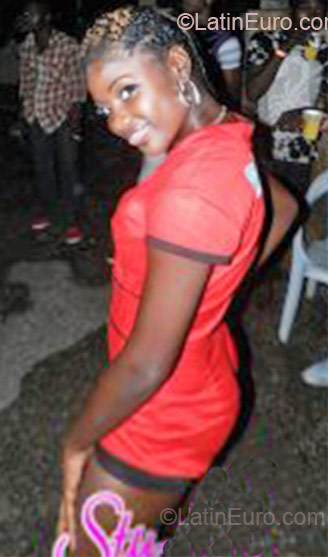 Date this tall Jamaica girl Toya from Kingston JM341