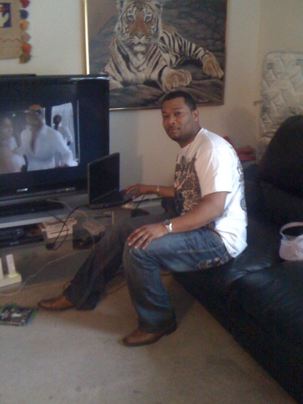 Date this voluptuous Colombia man Milton from Buenaventura CO7984