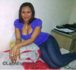 Date this fun Honduras girl Veronica from San Pedro Sula HN426