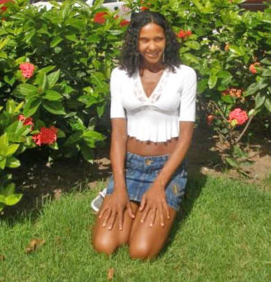 Date this cute Brazil girl Mirian from Dias Davila BR9626