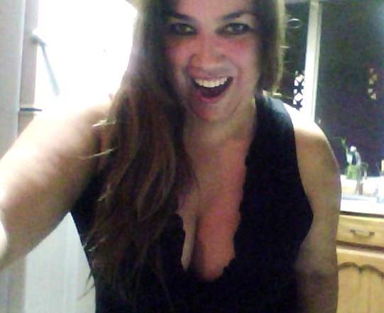 Date this gorgeous Mexico girl Raisa from Chihuahua MX482