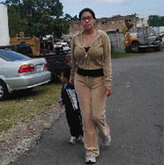 Date this tall United States girl Pamela from Bells US11759