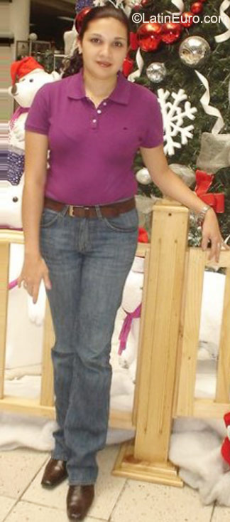 Date this exotic Costa Rica girl Daniella from San Jose CR141