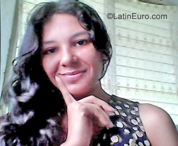 Date this foxy Panama girl Zuzu from Panama City PA199