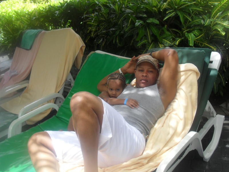 Date this happy Dominican Republic man Yoni from Boca Chica DO10036