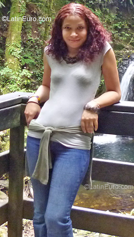 Date this hot Costa Rica girl Eugenia from San Jose CR162