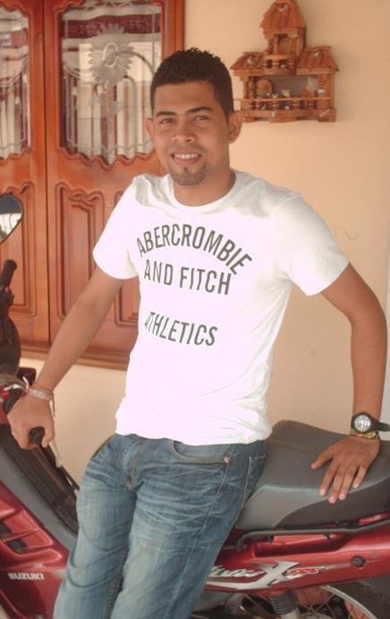 Date this fun Colombia man Orlando from Santa Marta CO9121