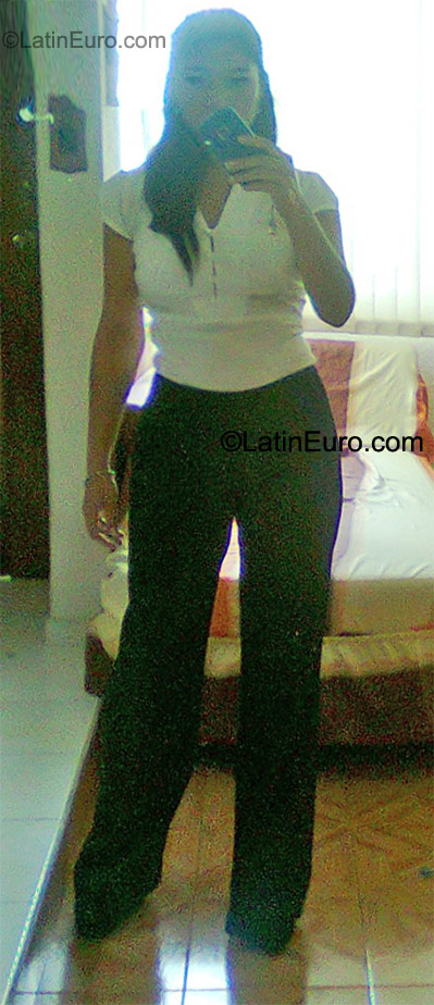 Date this charming Mexico girl Ariana from Puebla MX592