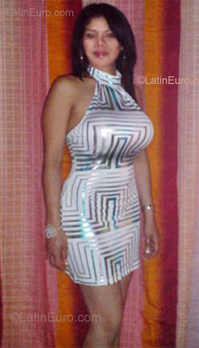 Date this sensual Mexico girl Ariadna from Guadalajara MX730