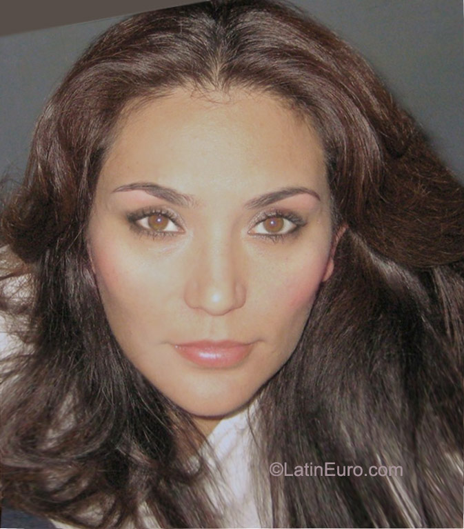 Date this hard body Mexico girl Elva from Mexico City MX615