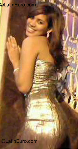 Date this charming Nicaragua girl Jennifer from Leon NI94