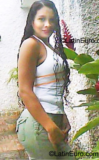 Date this charming Nicaragua girl Ruth from Managua NI100