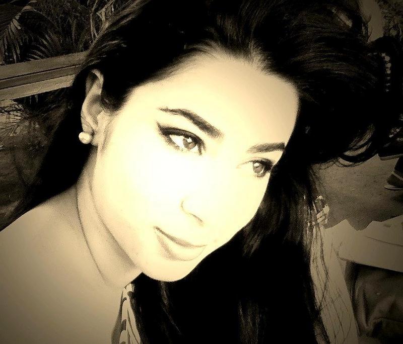 Date this happy Nicaragua girl Glo from Managua NI102