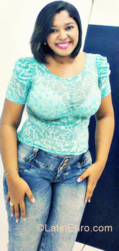 Date this fun Brazil girl Melissa Soares from Teresina BR6405