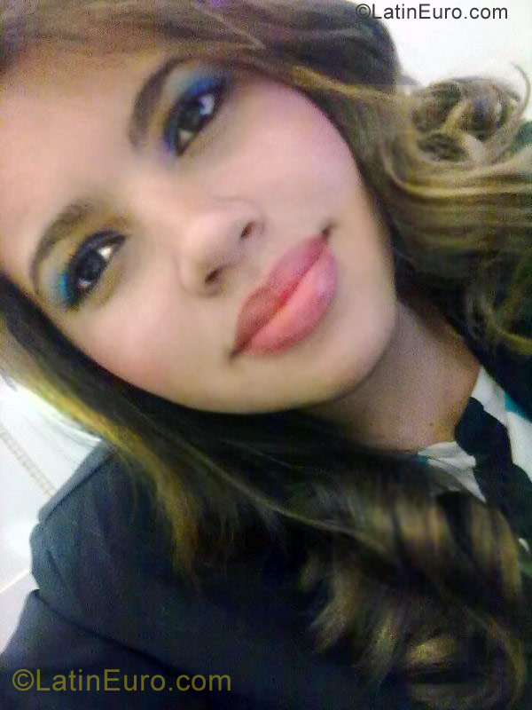 Date this stunning Brazil girl Lindines from Campinas BR6572