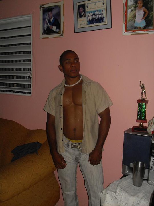 Date this nice looking Dominican Republic man Juan from Santiago DO10670