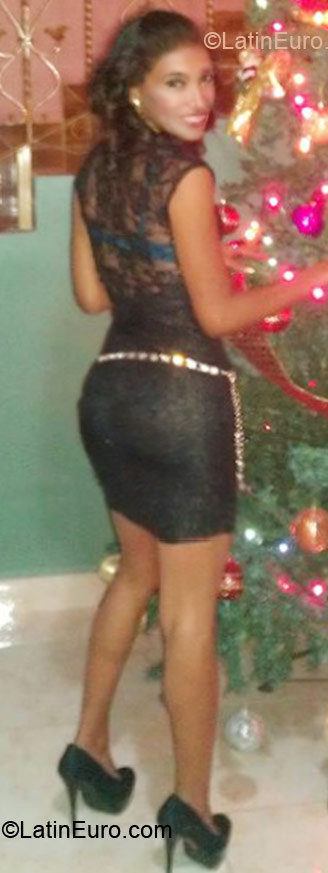 Date this voluptuous Honduras girl Gabriela from San Pedro Sula HN787
