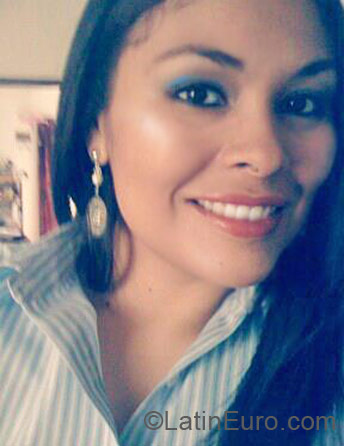 Date this sultry Honduras girl Nan from Tegucigalpa HN637