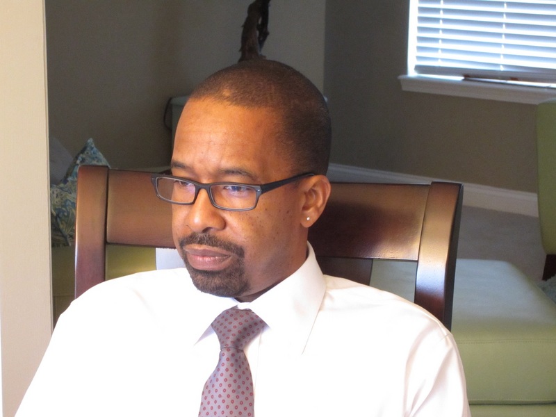 Date this voluptuous United States man COOLBLACKMALE from Indiana US13299