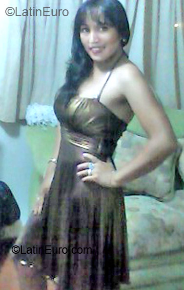 Date this passionate Peru girl YESICA from Lima PE592